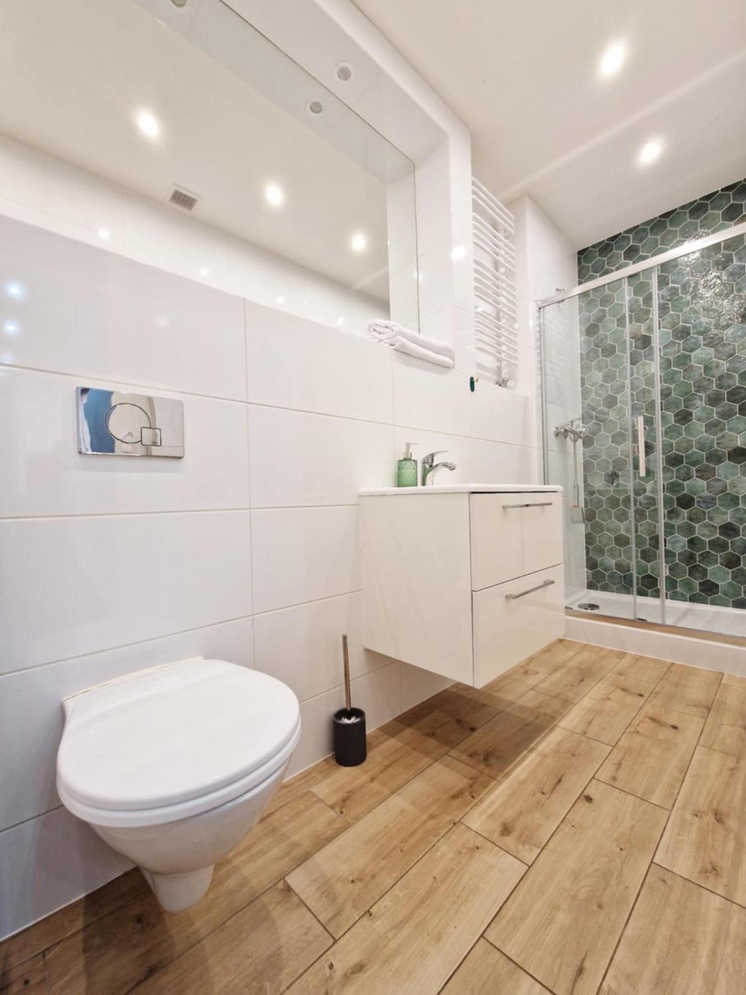 Center Paderewskiego 24 * Kielce